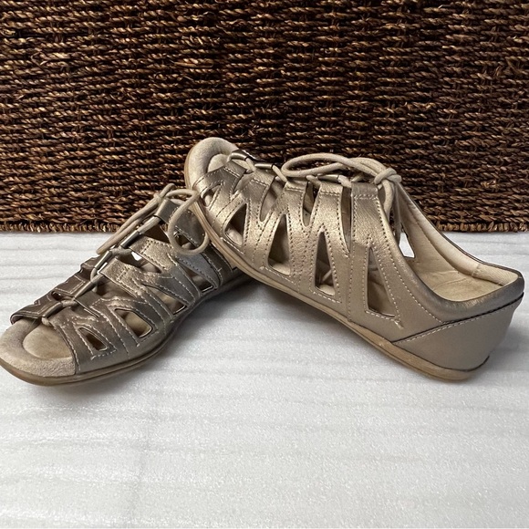 Size Earth Spirit Women's Gigi Lace Up Gladiator Sandals Size 7 - Picture 1 of 8